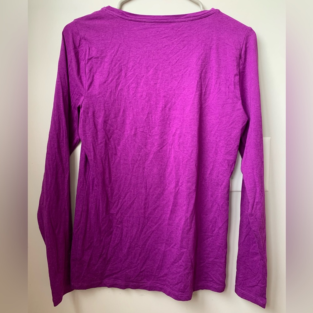 ANN TAYLOR Women’s Purple Rounded Neck Long Sleeve Tee Shirt Blouse - Picture 4 of 4